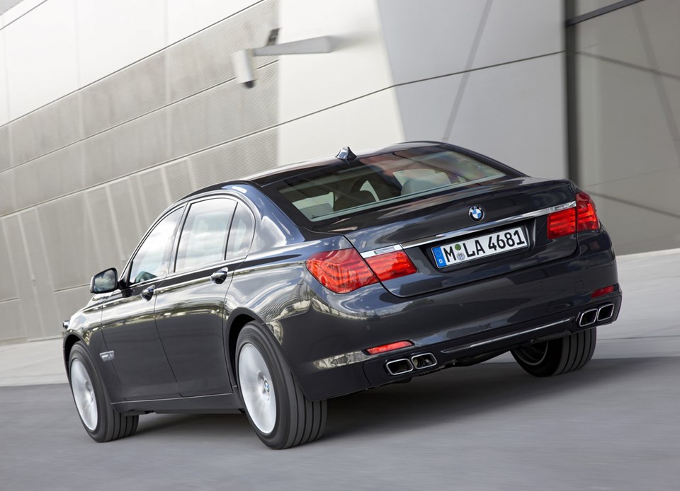 Yeni Zırhlı Bmw 750 Li Ve 760 Li Ntv