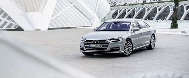 audi a8 2018.jpg