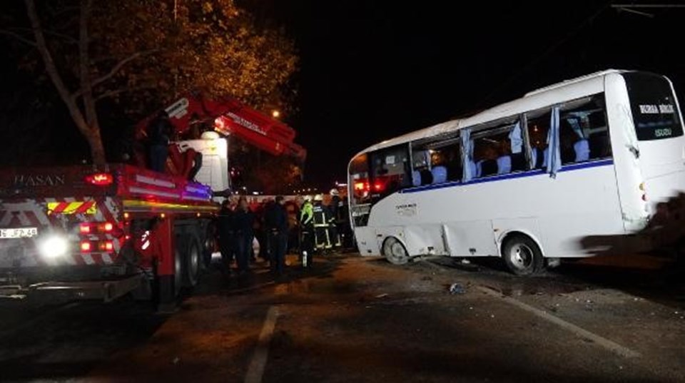 Bursa'da feci kaza: 4 ölü, 11 yaralı - 3
