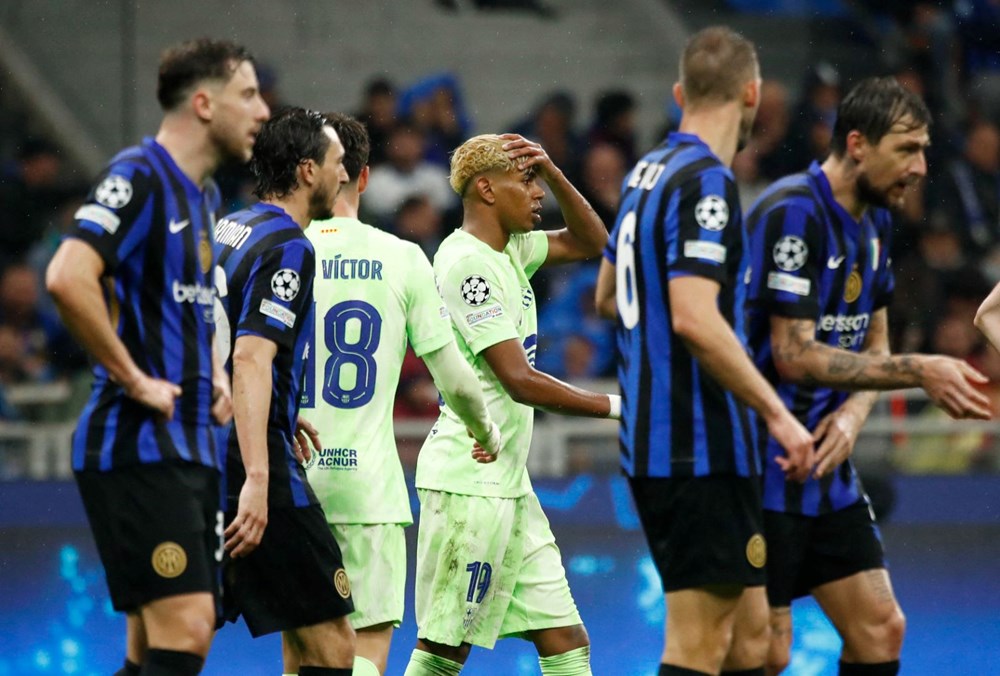 Şampiyonlar Ligi'nde destansı gece: Hakan Çalhanoğlu parladı, Inter - Barcelona maçı yıllarca konuşulacak bir sona sahne oldu - 12
