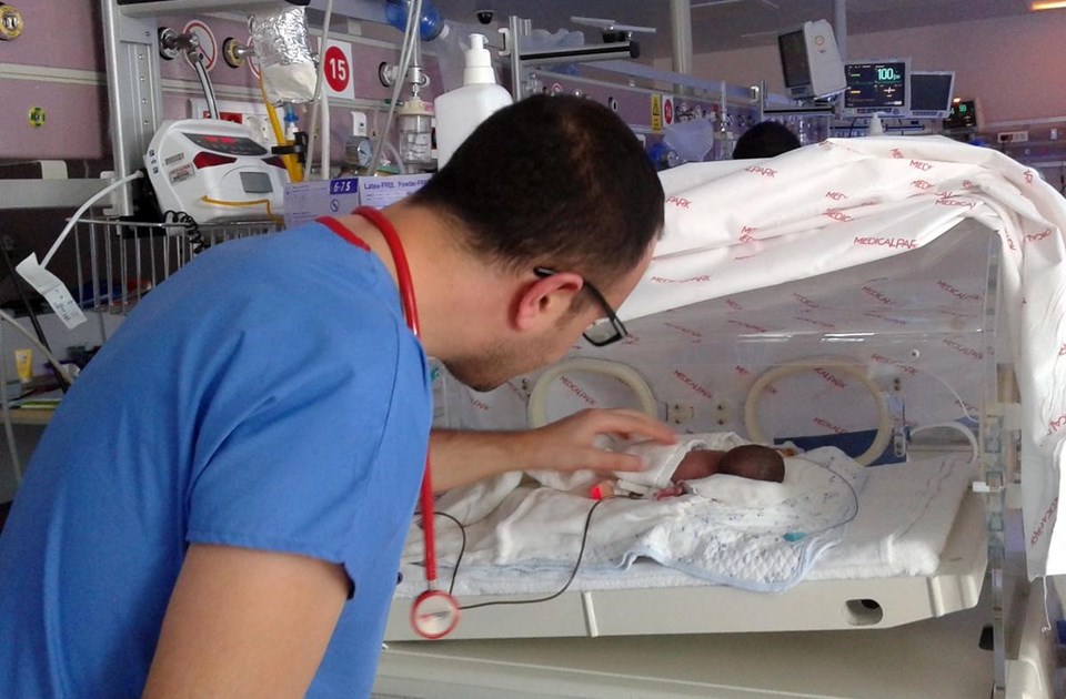 Parmak bebek Miray 'Diren'di - 1