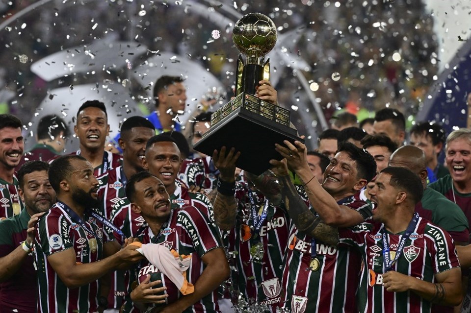 Kadrosunda Melo'nun olduğu Fluminense, Güney Amerika Süper Kupası'nın sahibi oldu - 1
