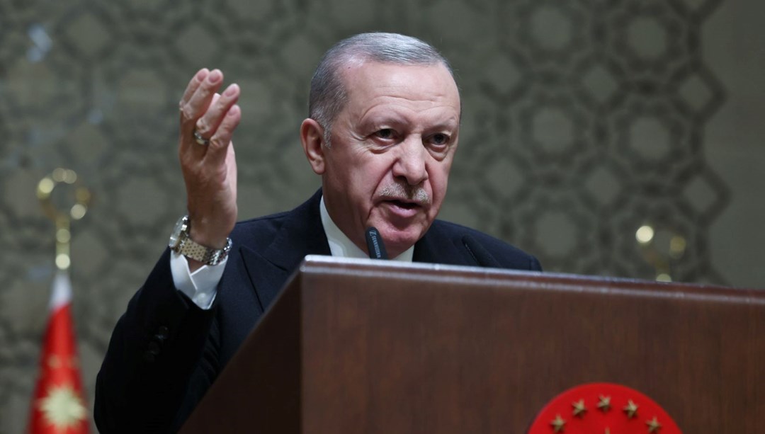 Erdoğan: Görevi kötüye kullananların gözünün yaşına bakmayız