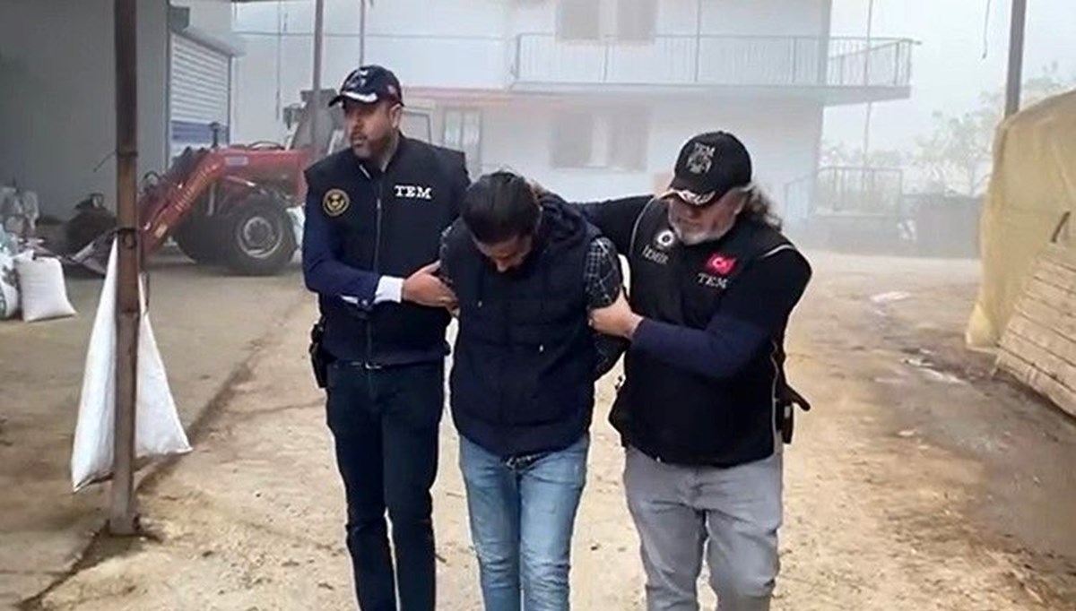 İzmir’de 4 YPG üyesi tutuklandı İzmir’de 4 YPG üyesi tutuklandı