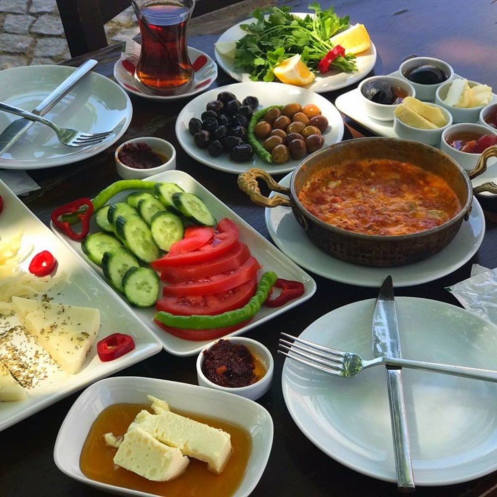 Acik Bufe Kahvalti 7 On Heaven Cafe And Bistro Ankara Resmi Tripadvisor