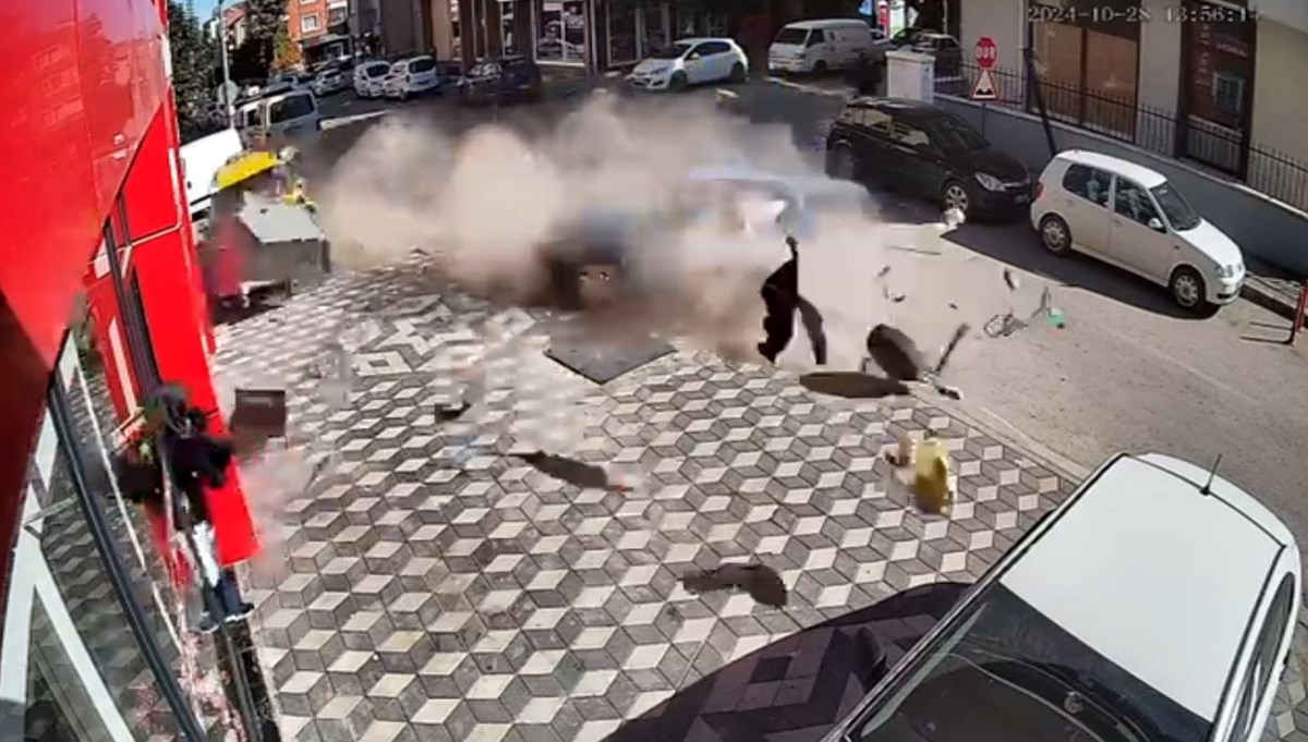 Dükkanına dokuz kez araba girdi: 