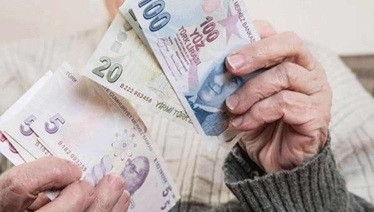 SON DAKİKA HABERİ: Emeklilere ödenecek bayram ikramiyesinin tarihi belli oldu