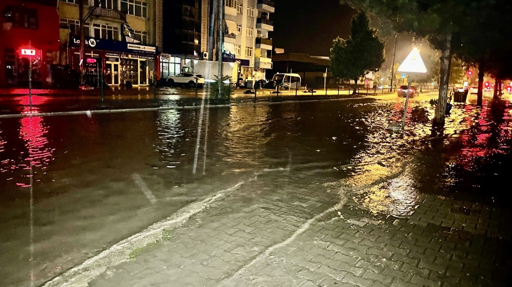 Yurtta sağanak etkili oluyor: Bir kişi yaşamını yitirdi - 19