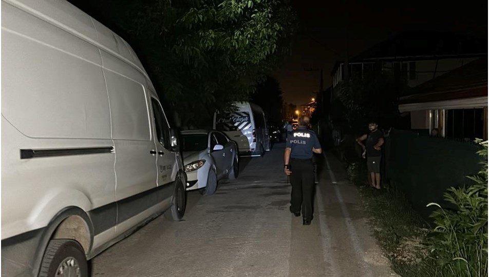 Elektrik kablosu koptu | Patlama sesi mahalleliyi sokağa döktü