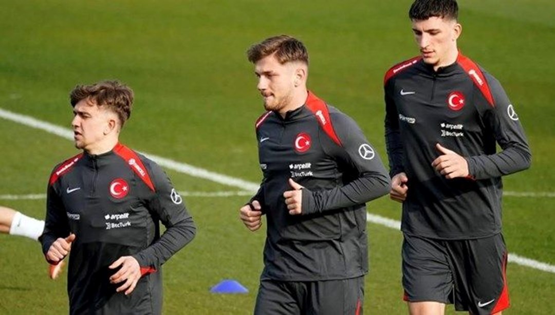 Adı Fenerbahçe ile anılan milli yıldız Galatasaray'a imza atıyor