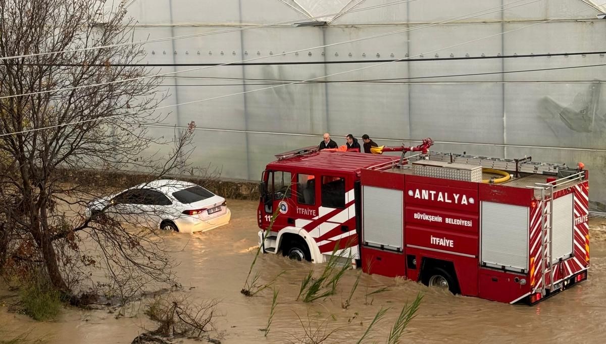 Antalya'da şiddetli yağış