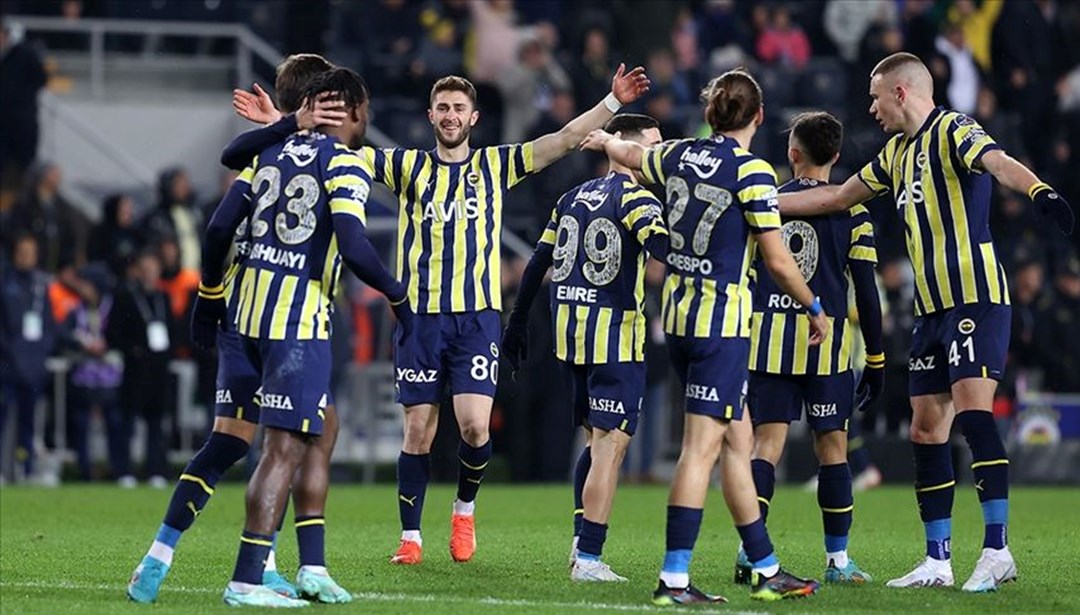 Fenerbahçe Adana Demirspor deplasmanında Eksikler ve muhtemel 11'ler