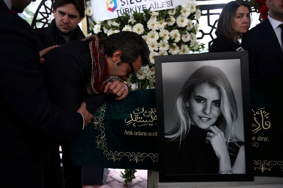 İran'daki jet faciasında ölen 11 kişiden 9'u son yolculuklarına uğurlandı - 13