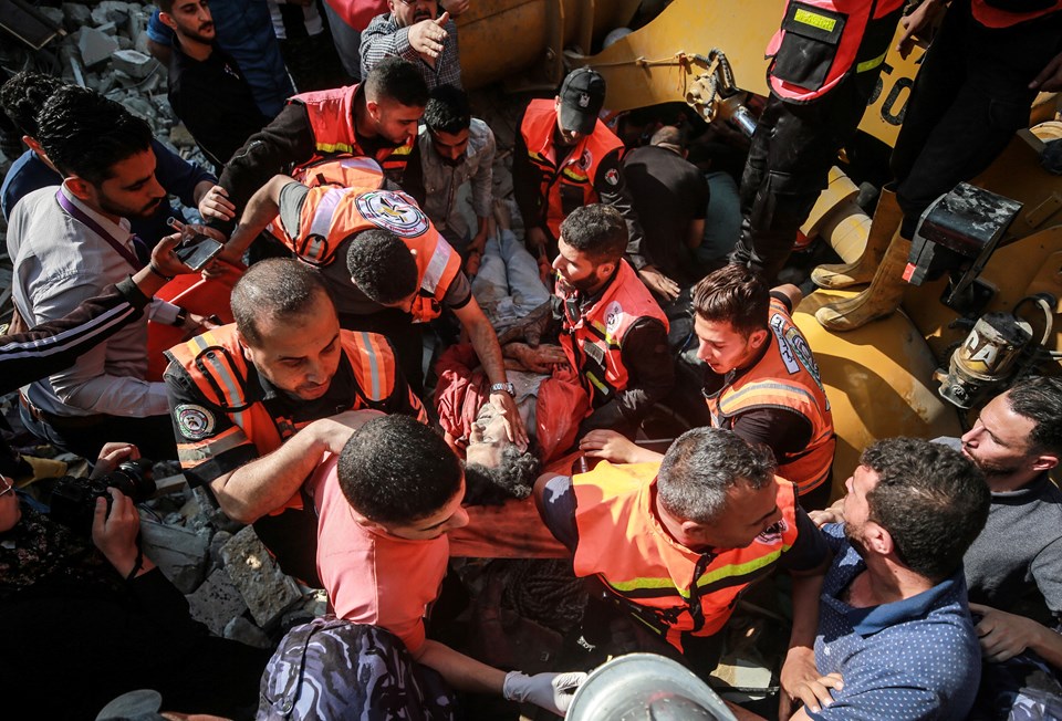 Gazze'de ofisleri bombalanan gazeteciler, İsrail'in basına savaş açtığını söyledi - 2