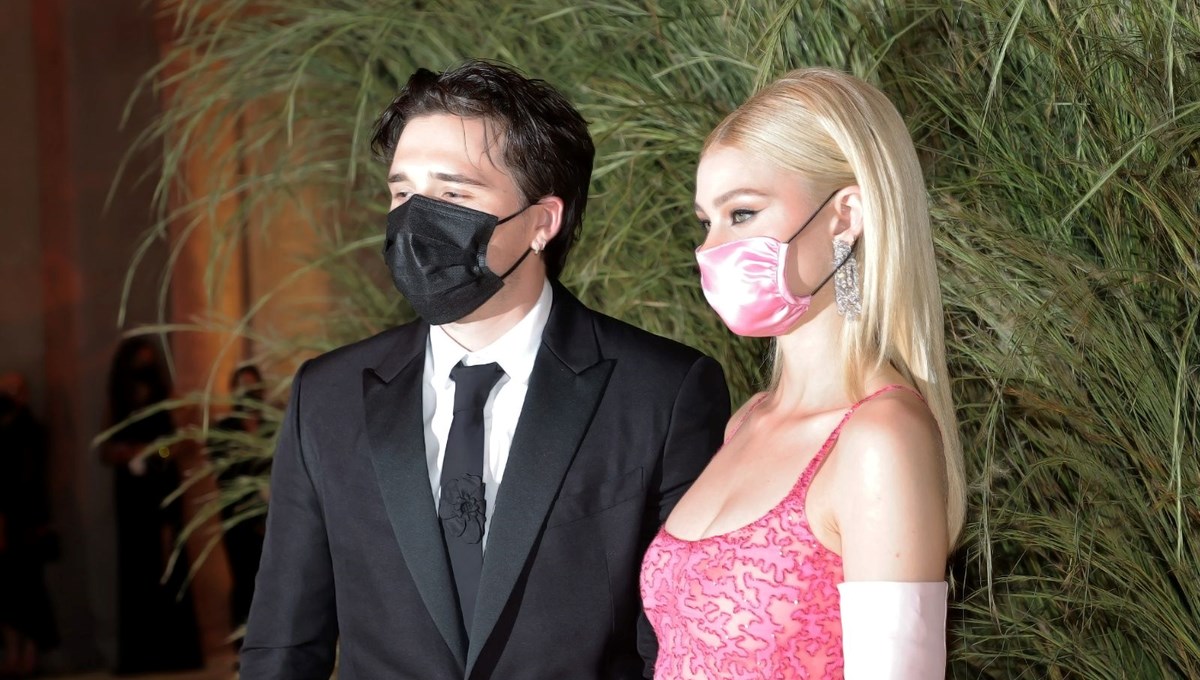 Brooklyn Beckham ile Nicola Anne Peltz'in düğün hakları satıldı