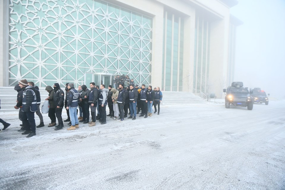 Sosyal medyadan giysi satanlara dikkat! İade kodu gönderip banka hesaplarına erişiyorlar, tüm paraları aktarıyorlar - 1