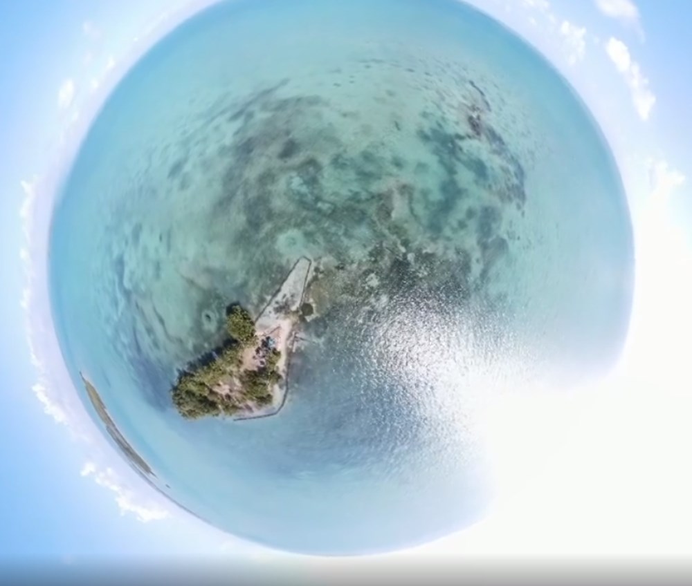 Kendi ülkelerini kurmak için bir Karayip adası satın aldılar - 2