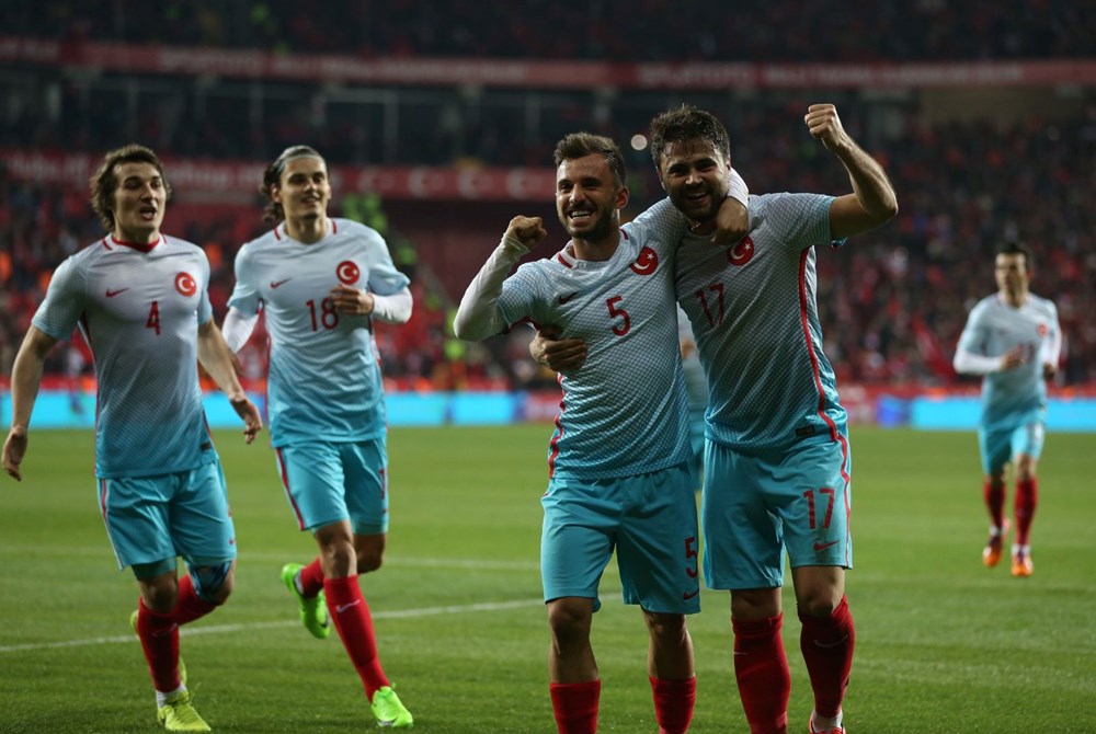 Futbolcu Ahmet Çalık'ın ardından veda mesajları: Yüreğimiz parçalandı - 2