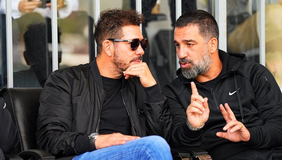 Diego Simeone'den Eyüpspor ve Arda Turan'a ziyaret: Başarılara onunla imza attım Diego Simeone'den Eyüpspor ve Arda Turan'a ziyaret: Başarılara onunla imza attım