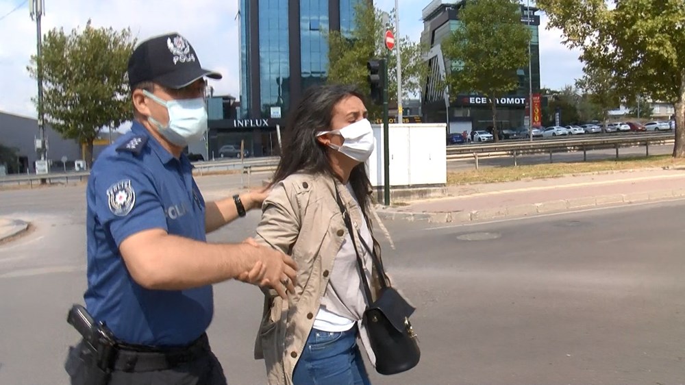 Keşif sırasında kadın sürücüye saldırdılar, polis biber gazıyla müdahale etti - 6