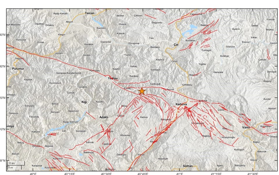 Bingöl'de 5,6 büyüklüğünde yeni deprem - 1
