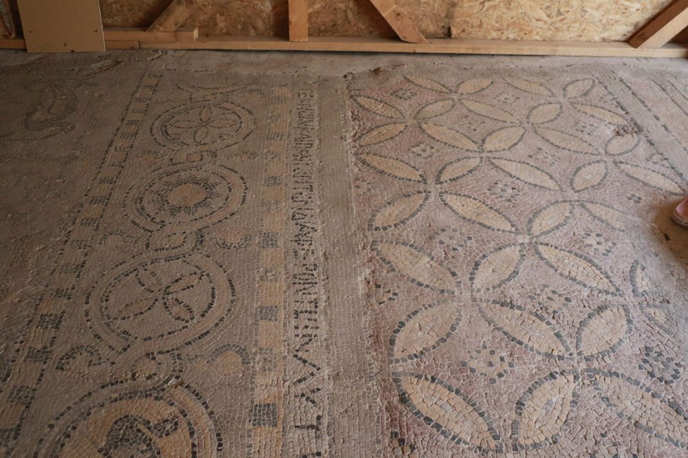 Balatlar Kazısı’nda, Zeugma'dakilere benzer mozaikler bulundu - 7