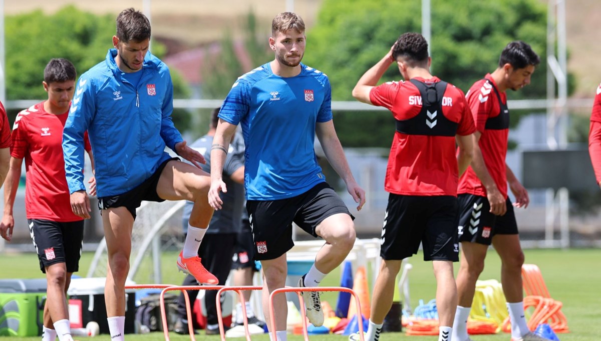 Sivasspor'da yeni sezon hazırlıkları sürüyor