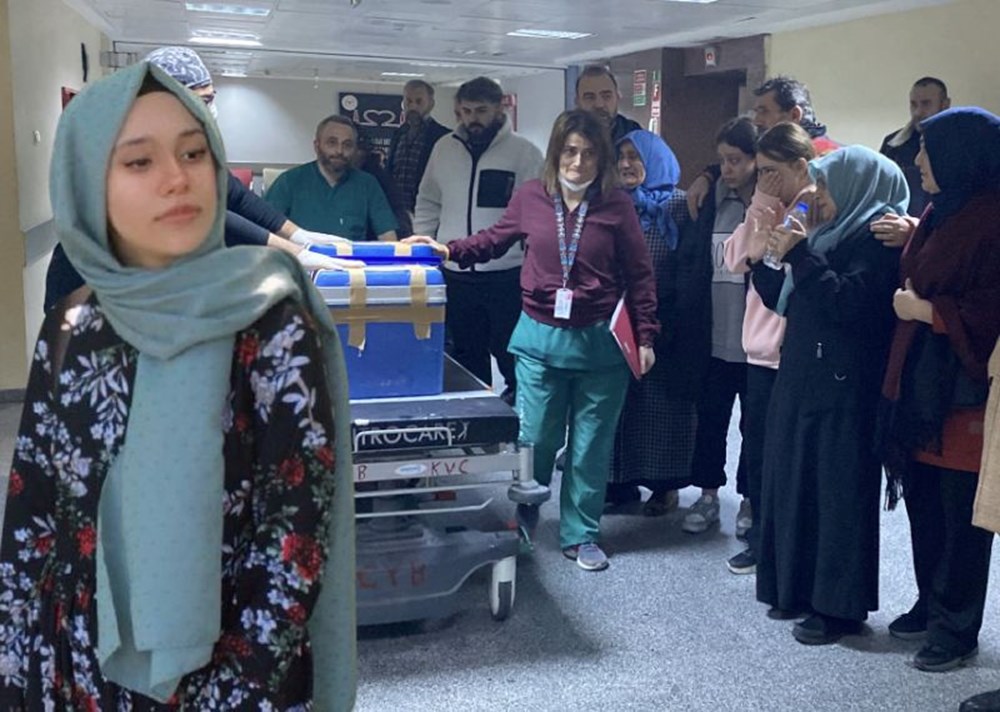 Medine 5 kişiye hayat verdi! Ailesi organları gözyaşları içinde uğurladı - 1