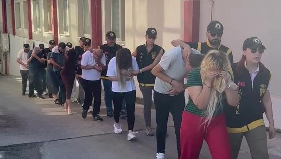 Adana'da fuhuş şebekesine operasyon! 32 milyonluk hesaba el konuldu