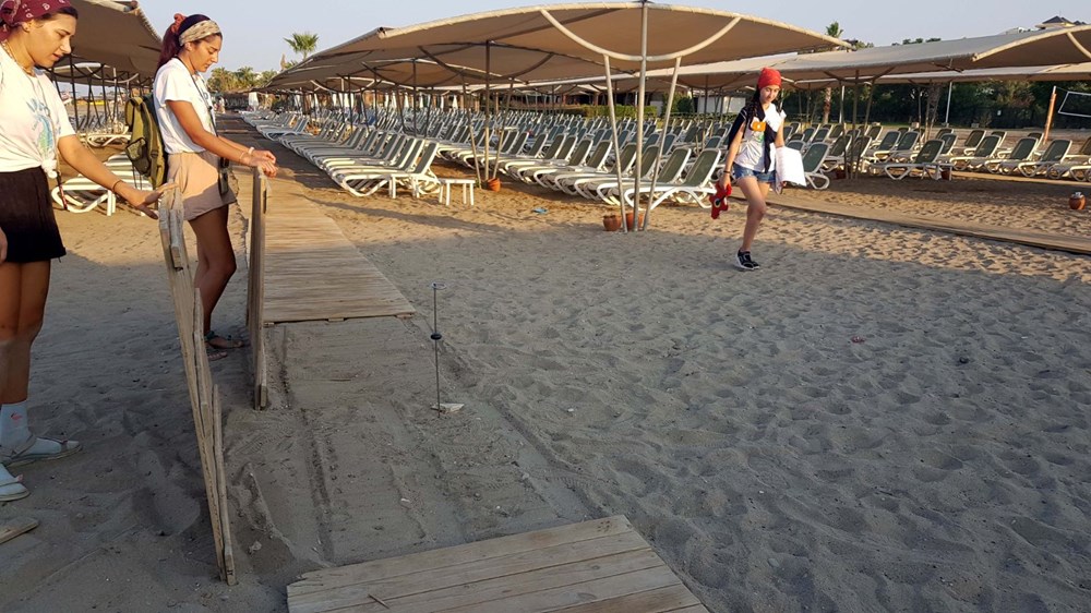 Caretta sahilinde 5 yıldızlı katliam - 1