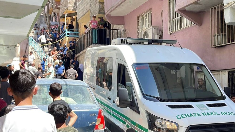 Şanlıurfa'da korkunç olay: Anne ve babası ölü bulundu, beş yaşındaki Dicle kayıp - 1