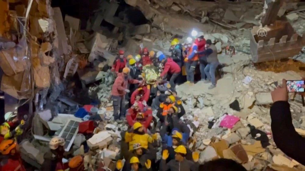 Mucize Kurtuluşlar: Depremin 6. gününde arama kurtarma çalışmaları sürüyor - 20
