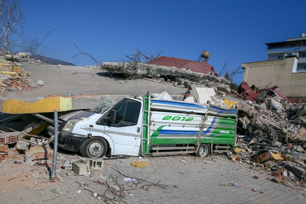 Nurdağı'nda depremlerin acı izleri - 12