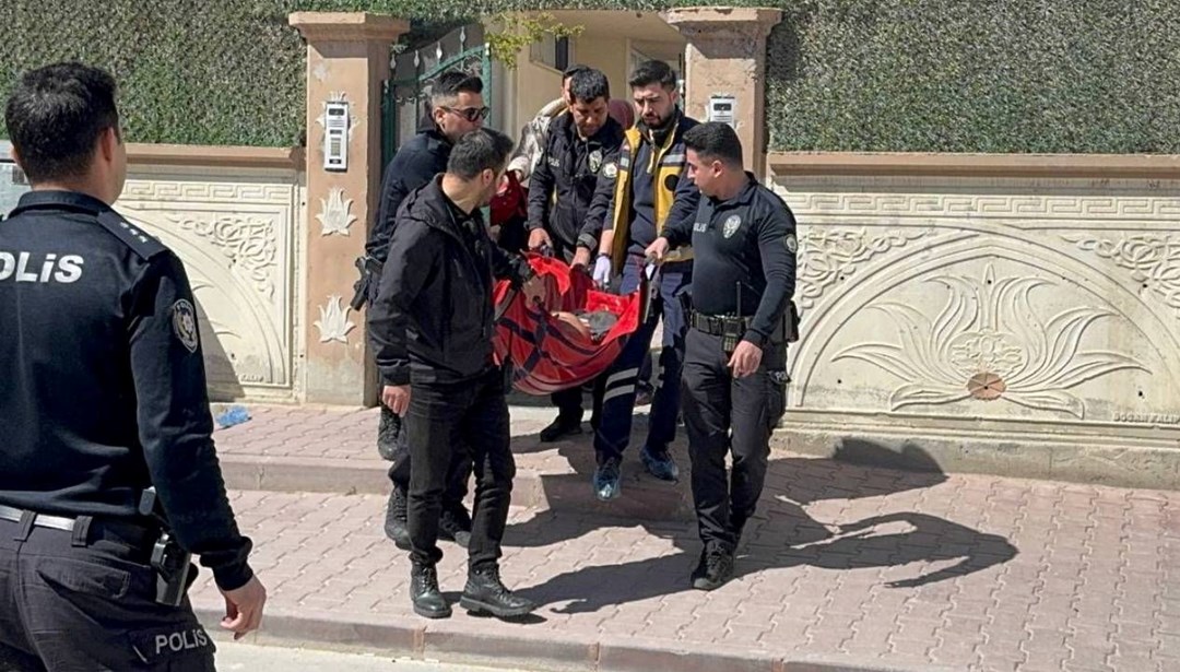 Karısını bıçakla ağır yaraladı, intihara kalkıştı