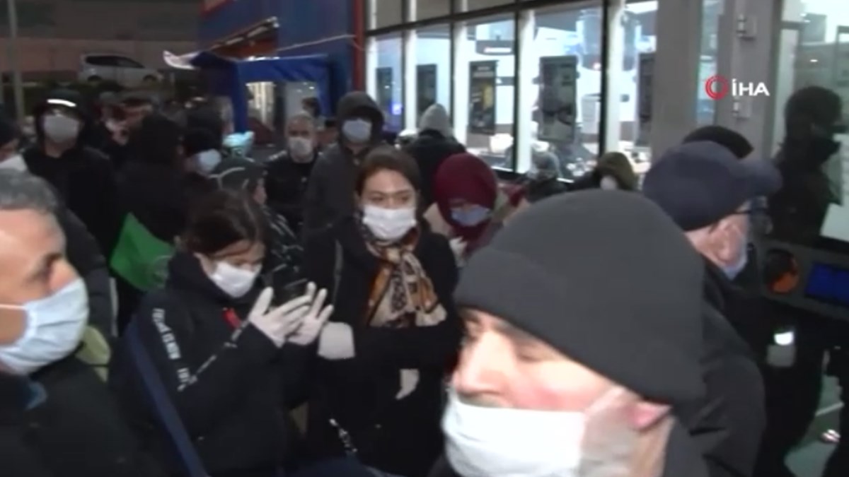 karantina sonrasi otogar yogunlugu 3 kat bilet fiyatlarina tepki