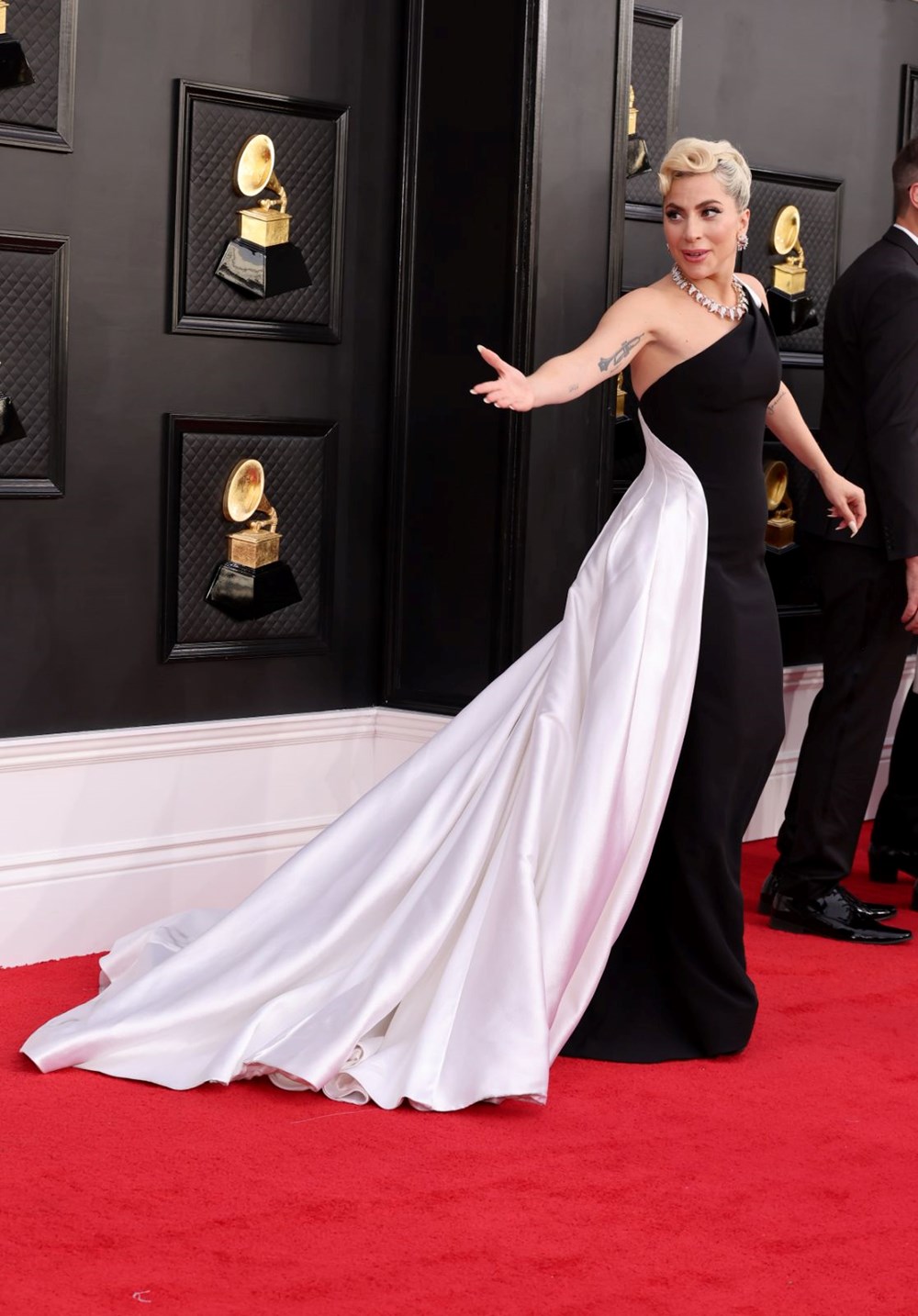 2022 Grammy Ödülleri'nde kırmızı halı şıklığı - 70