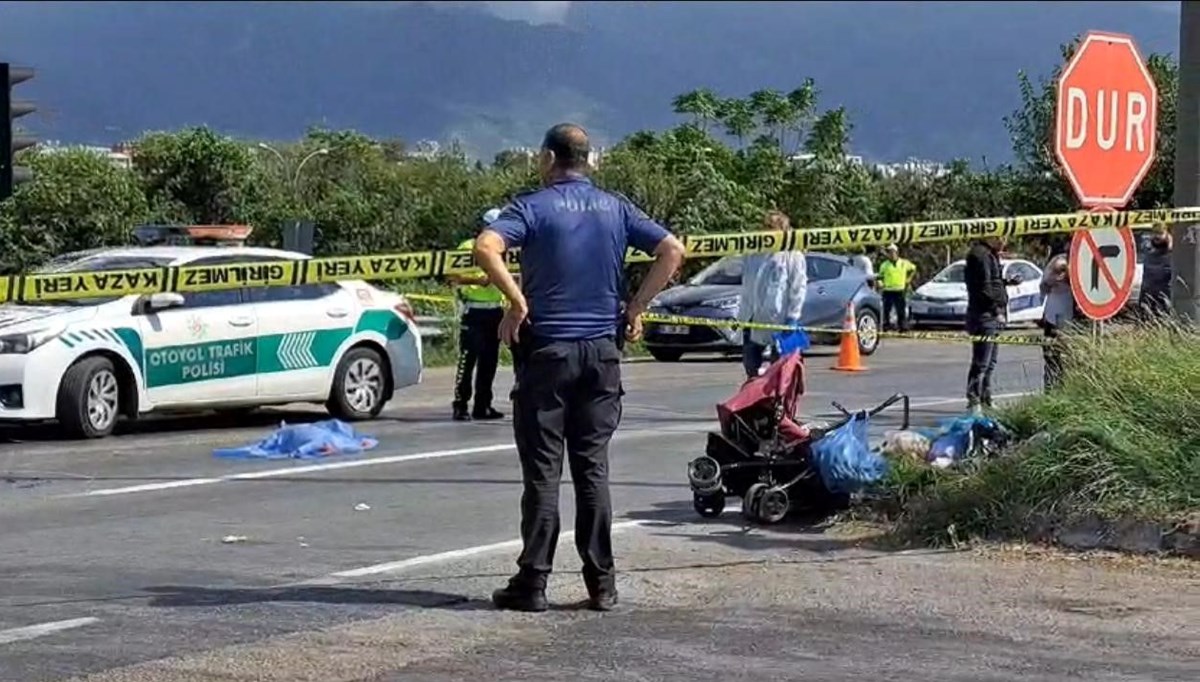 Alışverişten dönen anne kıza TIR çarptı Alışverişten dönen anne kıza TIR çarptı