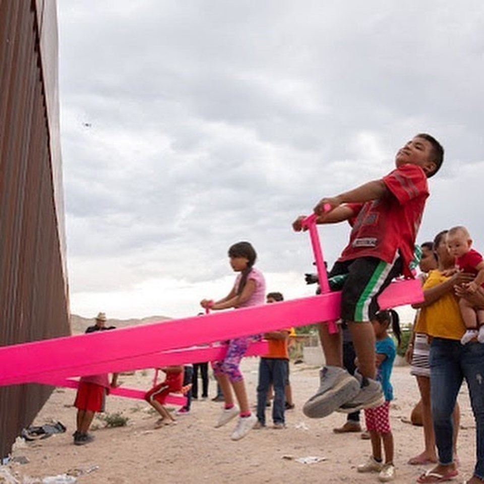 ABD-Meksika sınırında çocukları birleştiren tahteravalli - 1