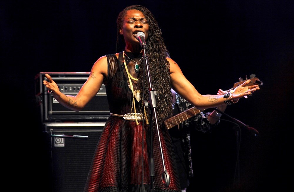 Buika. Sandra buika. Concha buika фото. Sandra buika. Sandra buika.