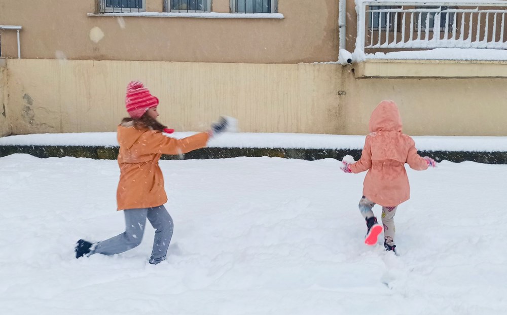 Birçok ilde eğitime kar nedeniyle bir gün ara verildi (Okullar bugün tatil mi?) - 23