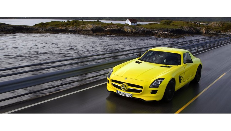 Mercedes SLS AMG E-Cell üretimini onayladı