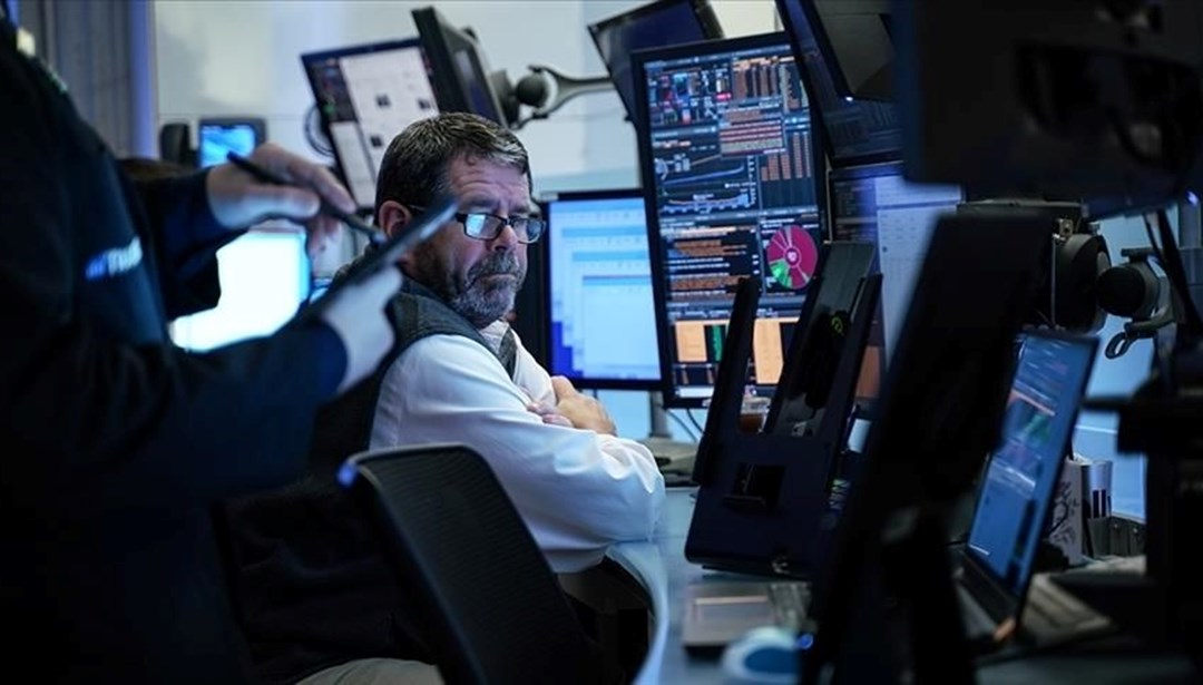 ABD borsası dalgalandı: Trump'tan satın alın çağrısı
