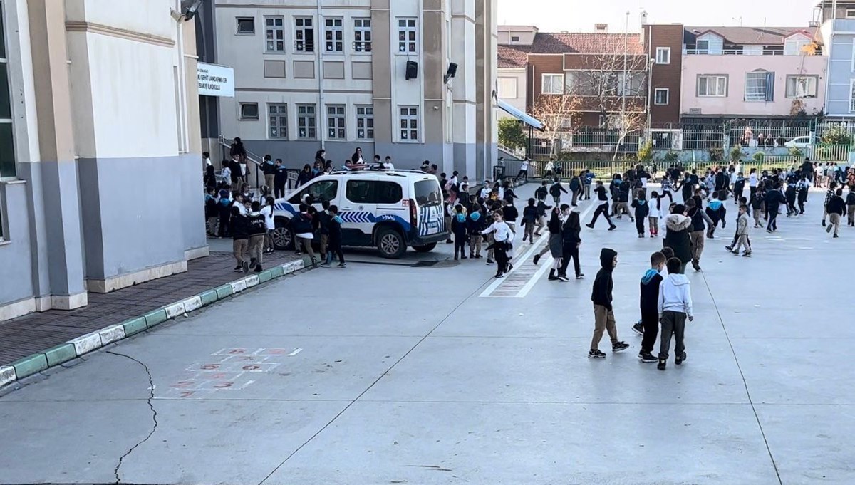 Yerli Malı Haftası etkinliğinde yedikleri çiğköfte hastanelik etti Yerli Malı Haftası etkinliğinde yedikleri çiğköfte hastanelik etti
