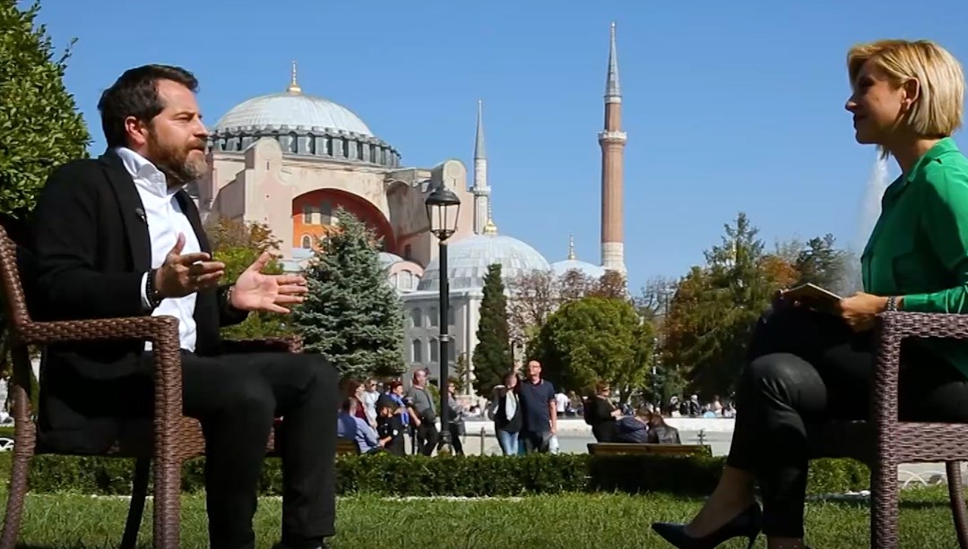 "Başkasına yardım etmek hayatımızı kolaylaştırır" - Magazin Haberleri | NTV