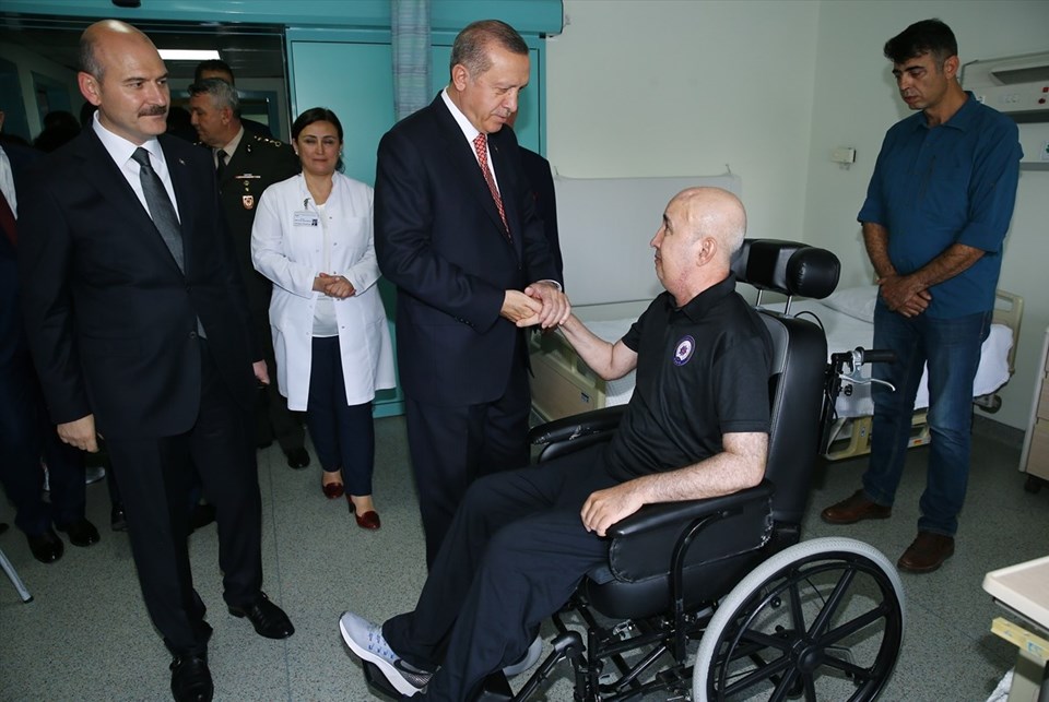 Cumhurbaşkanı Erdoğan'dan 15 Temmuz gazisine ziyaret - 2