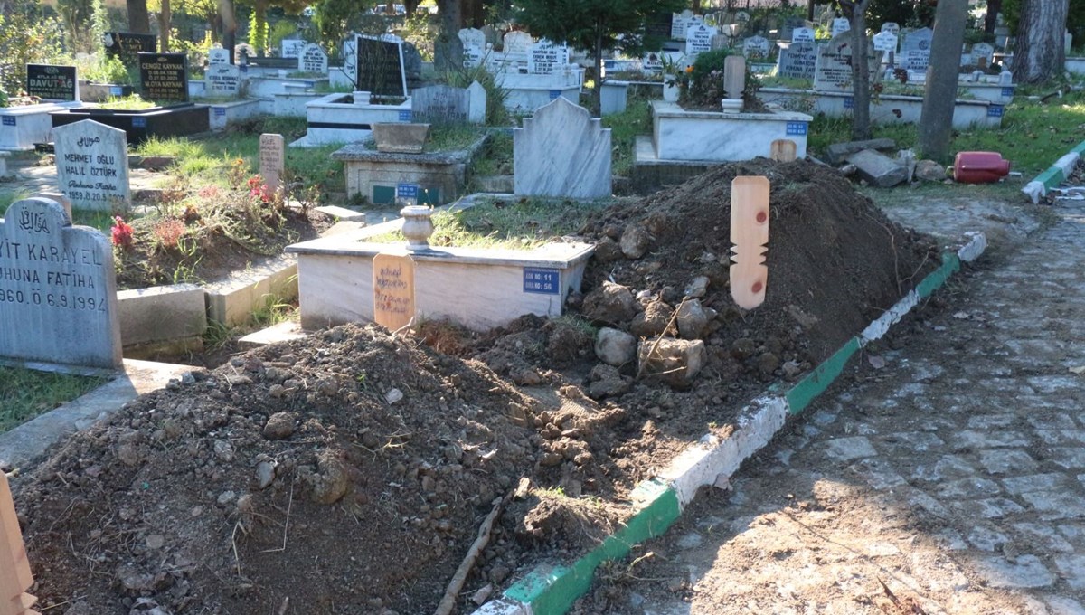 Aynı aileden 15 günde corona virüsten 4'üncü ölüm