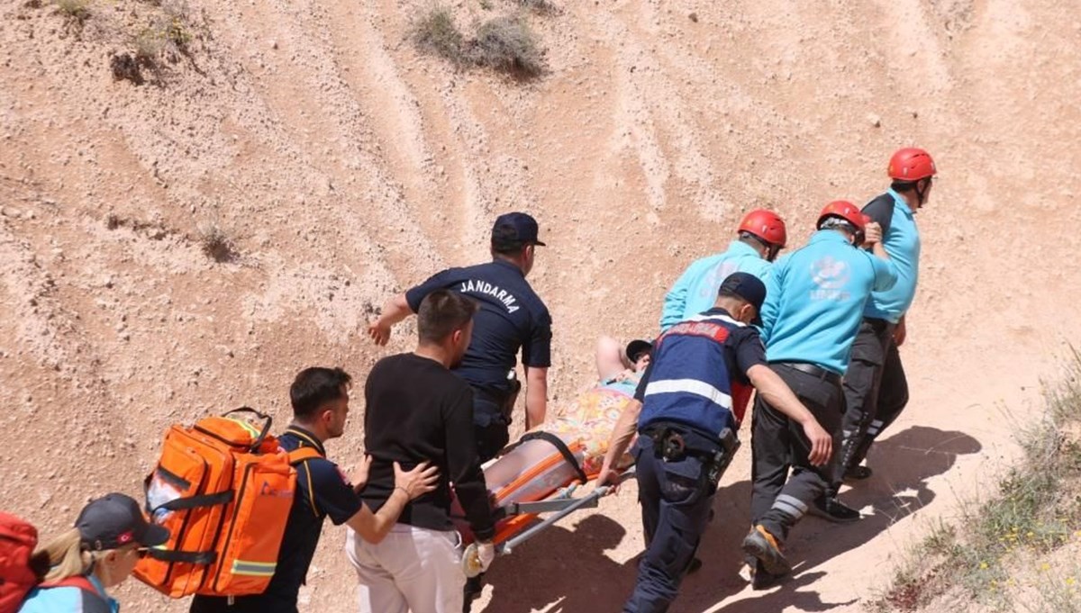 Peribacasından düşen Alman turist yaralandı Peribacasından düşen Alman turist yaralandı