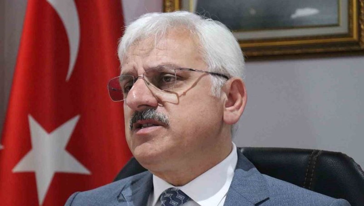 Yeni Bolu Valisi Abdulaziz Aydın kimdir? (Abdulaziz Aydın'ın özgeçmişi) Yeni Bolu Valisi Abdulaziz Aydın kimdir? (Abdulaziz Aydın'ın özgeçmişi)