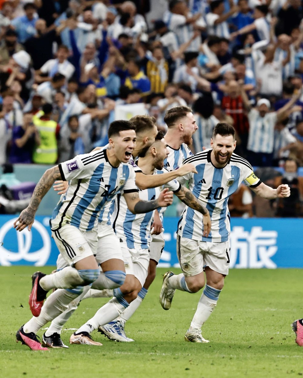 Arjantin'in Hollanda'yı elediği maçta tepki çeken kare - 15