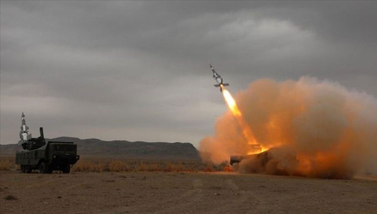 İran: Ses hızından 8 kat hızlı hipersonik balistik füze üretiyoruz